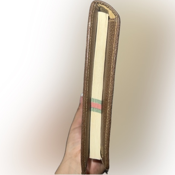 GUCCI PLUS RARE 1980s Leather Agenda w/original paper notepad. - Picture 13 of 13